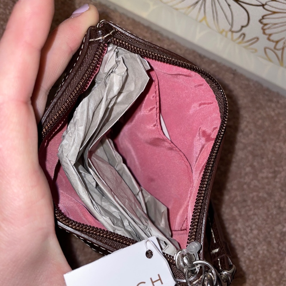 NWT Coach Wallet Wristlet - Picture 5 of 5